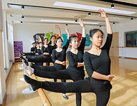 �׶�����