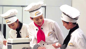 �����¶������ѧУ